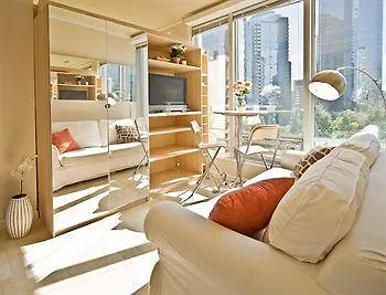 Mondeliving City Condo Vancouver 2*,